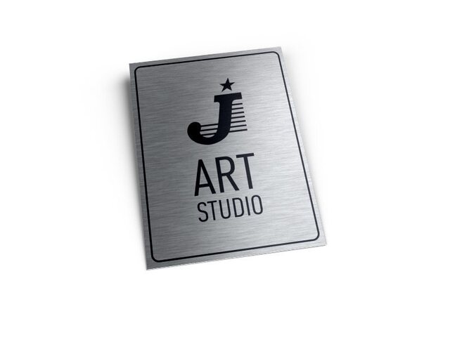 металлическая табличка из алюминия