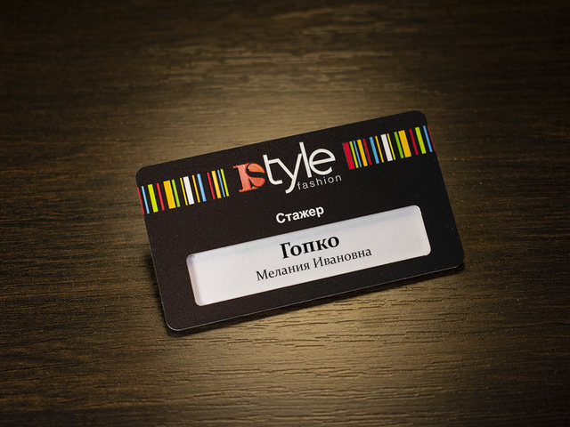 бейдж металлический с окном черного цвета