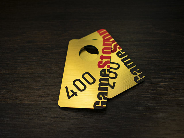 намерок платиковый с логотипом